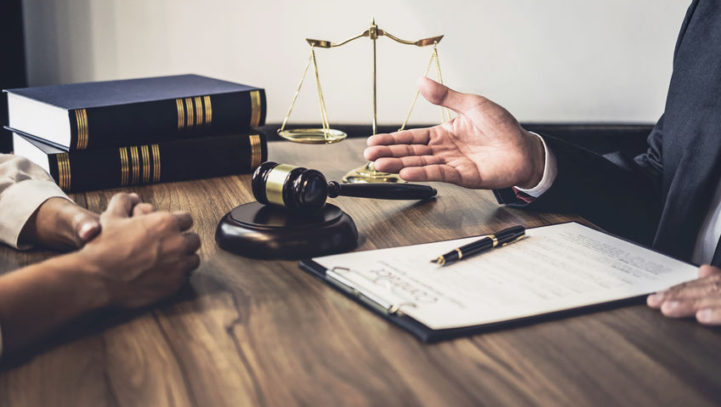 SHOULD I CALL A PATENT ATTORNEY? SHOULD I CALL A PATENT ATTORNEY?